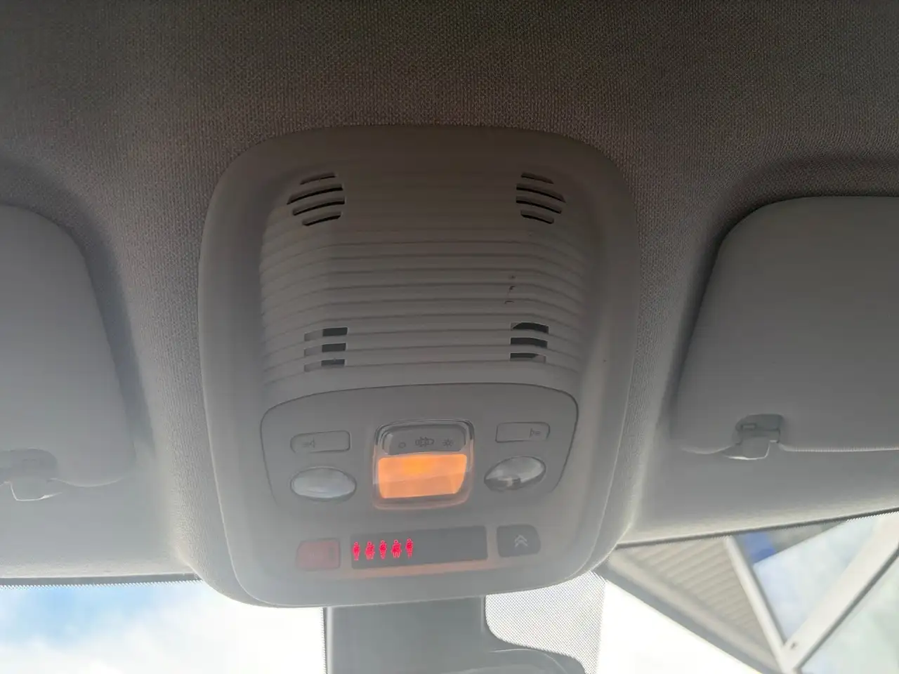Citroen C3 Aircross 1.2 PureTech 130 Max KeyLess Navi — معرض صور السيارة 20