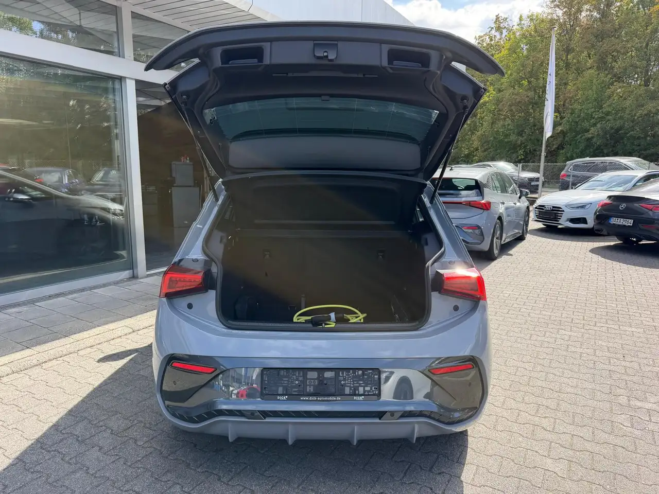 CUPRA Born 58 KWH >ALCANT+LED+TEMP+MFL+PDC+CARP+DAB+ — معرض صور السيارة 24