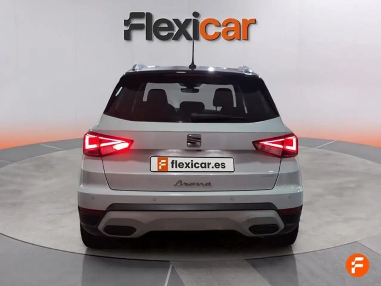 SEAT Arona 1.5 EcoTSI S&S Special Edition DSG7 150 — معرض صور السيارة 7