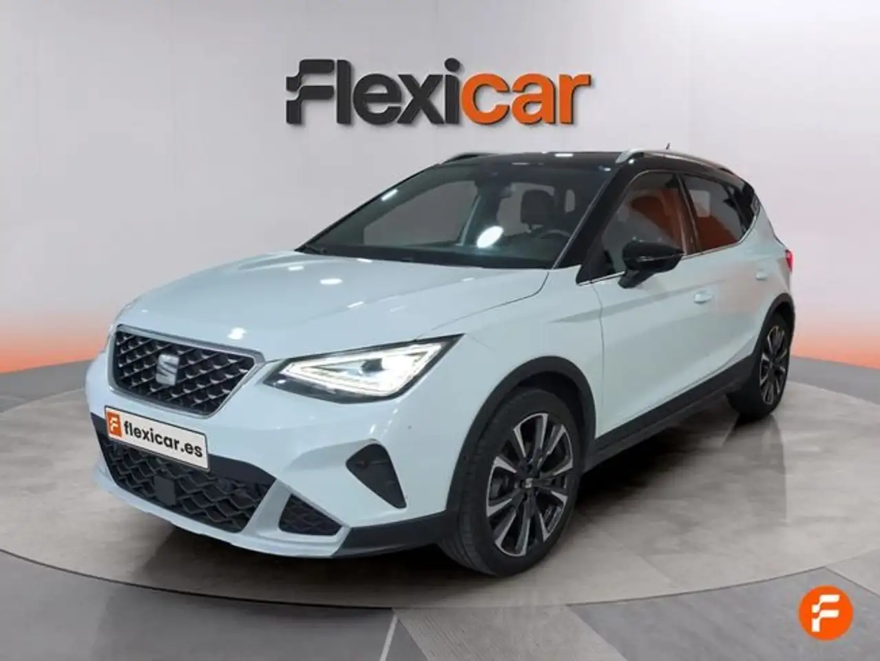 SEAT Arona 1.5 EcoTSI S&S Special Edition DSG7 150 — معرض صور السيارة 3