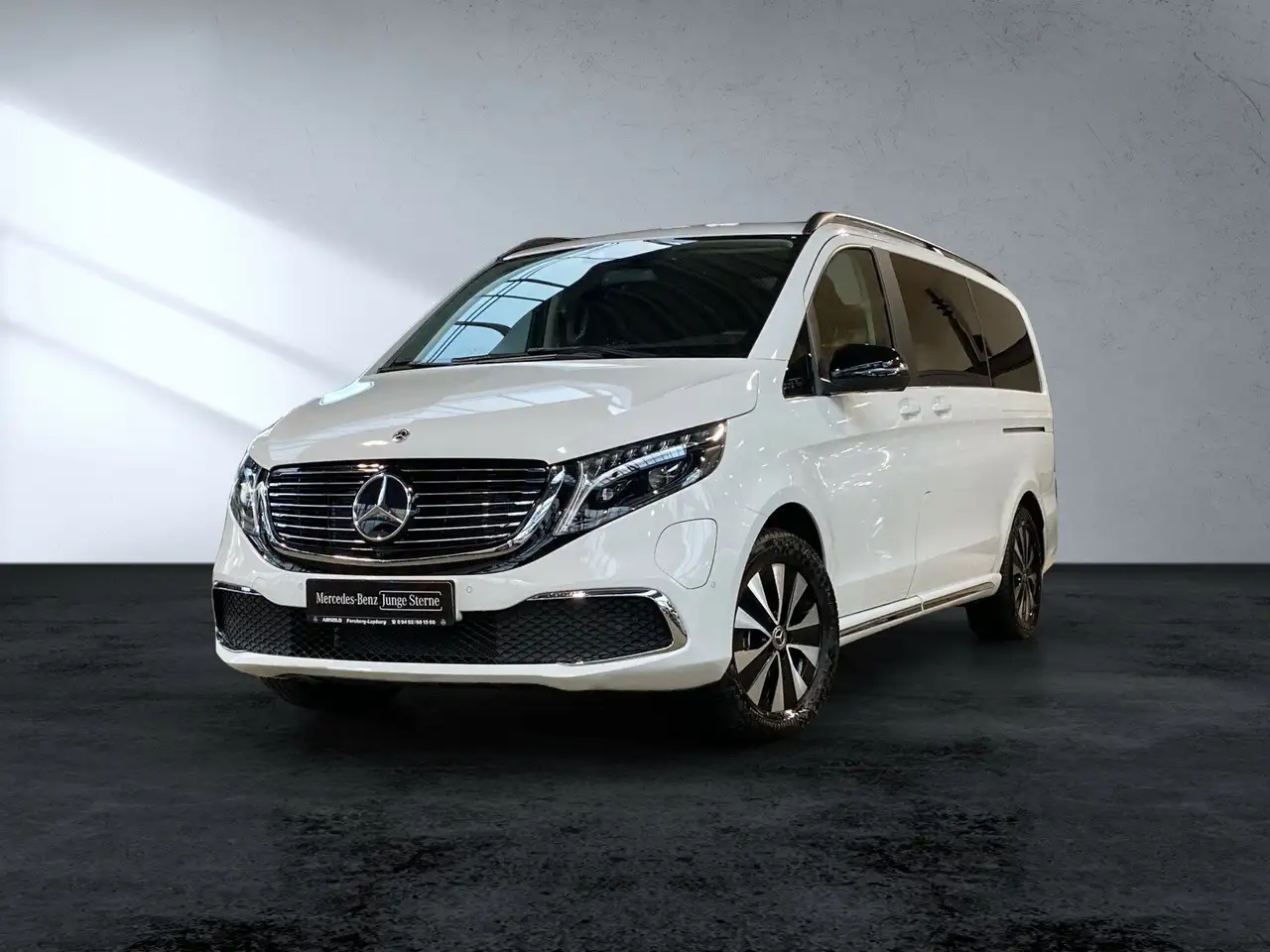 Mercedes-Benz EQV 250 EQV 250 Lang Navi Pano 360° LED ILS Tisch-P. SHZ — معرض صور السيارة 2