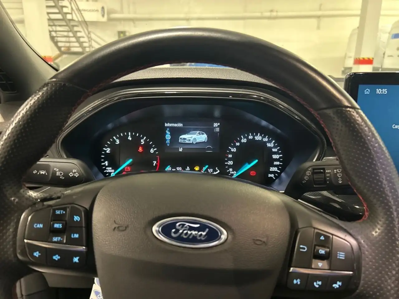 Ford Focus 1.0 Ecoboost MHEV ST-Line 125 — Galería del vehículo 13