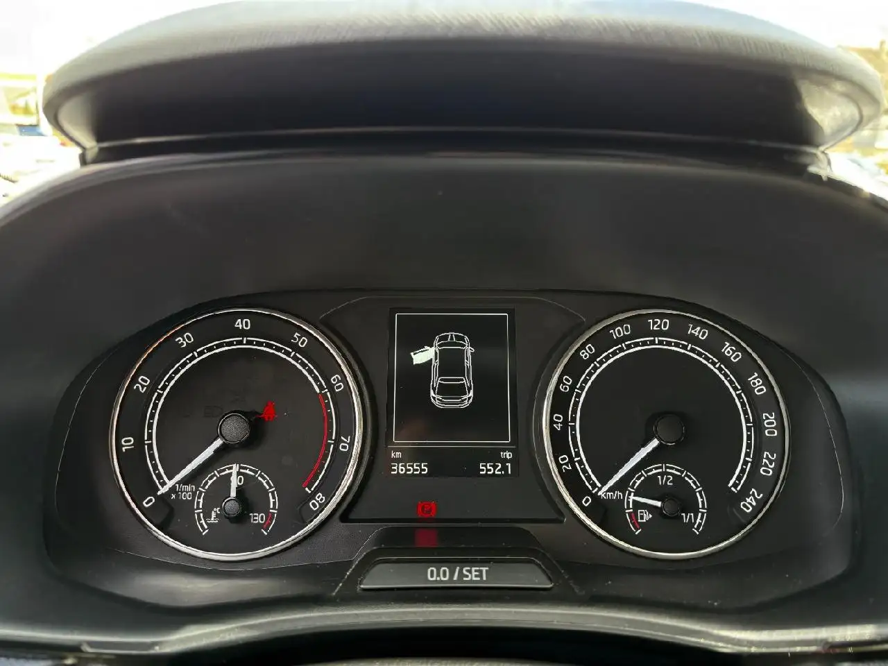 Skoda Fabia 1.0 MPI Essence *Klima*PDC*LED*Bluetooth — Vehicle gallery 10