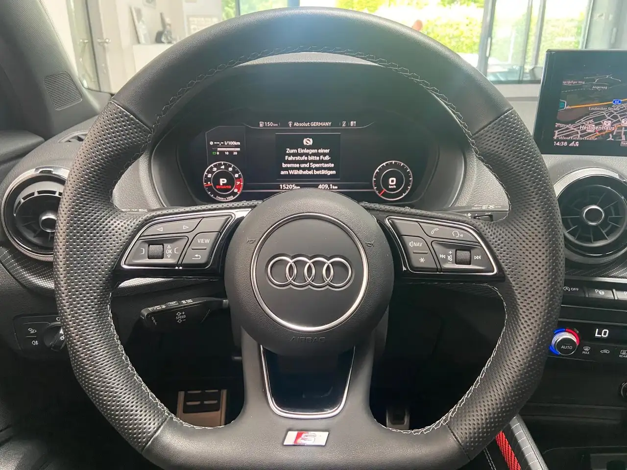 Audi SQ2 2.0 TFSI quattro MatrixLED Navi Sonos Carbon — Galería del vehículo 22