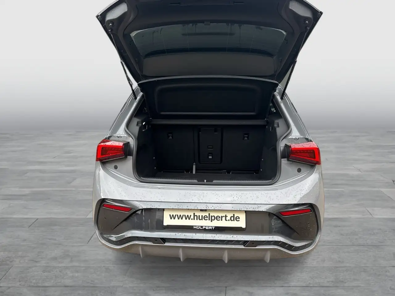 CUPRA Born EDITION DYNAMIC 360CAM ACC LM19 NAVI SITZHZ — Vehicle gallery 20