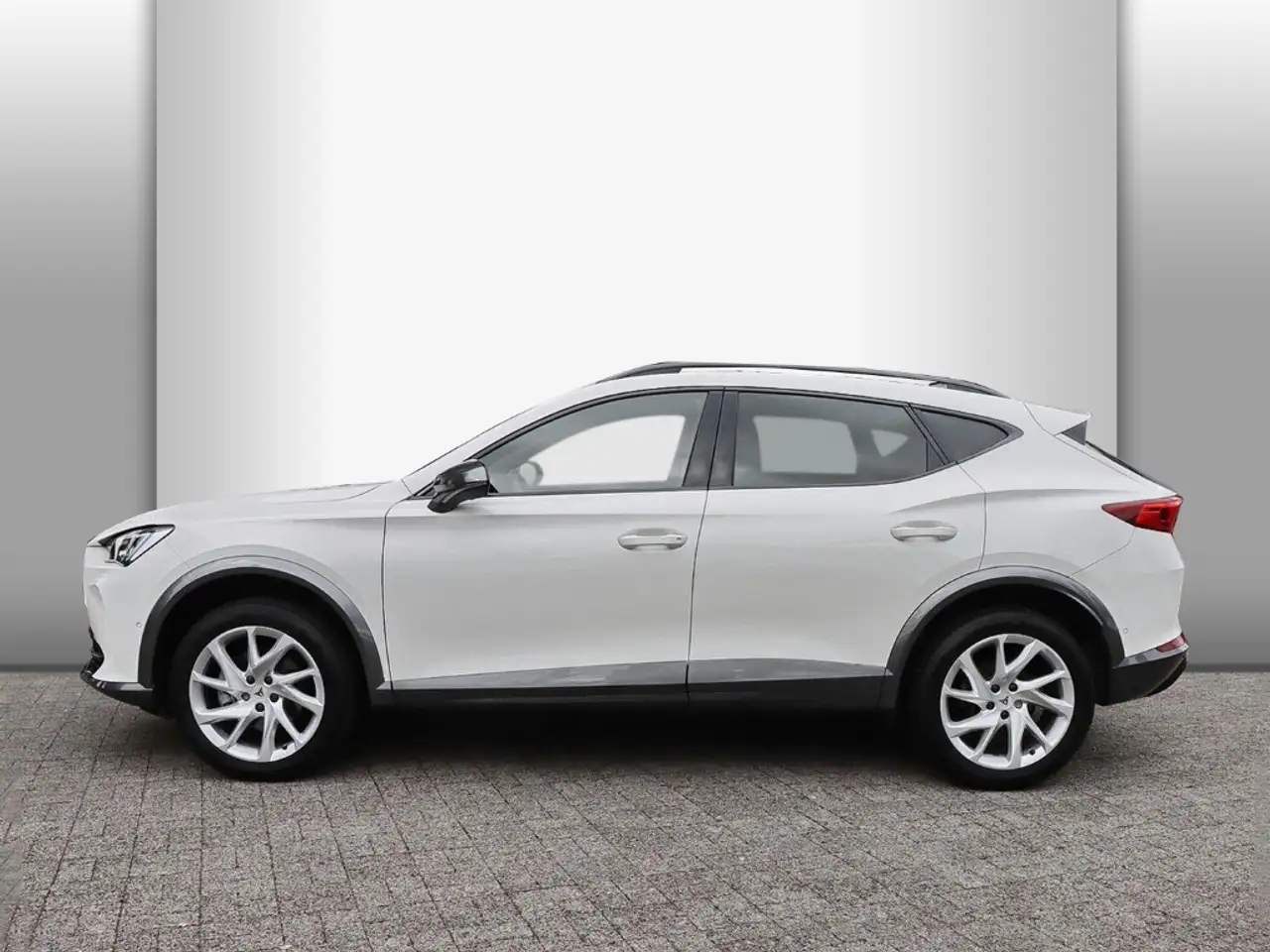 CUPRA Formentor 1.5 TSI DSG ACC/AHK/LED/RÜCKFK/SITZHZ. — معرض صور السيارة 4