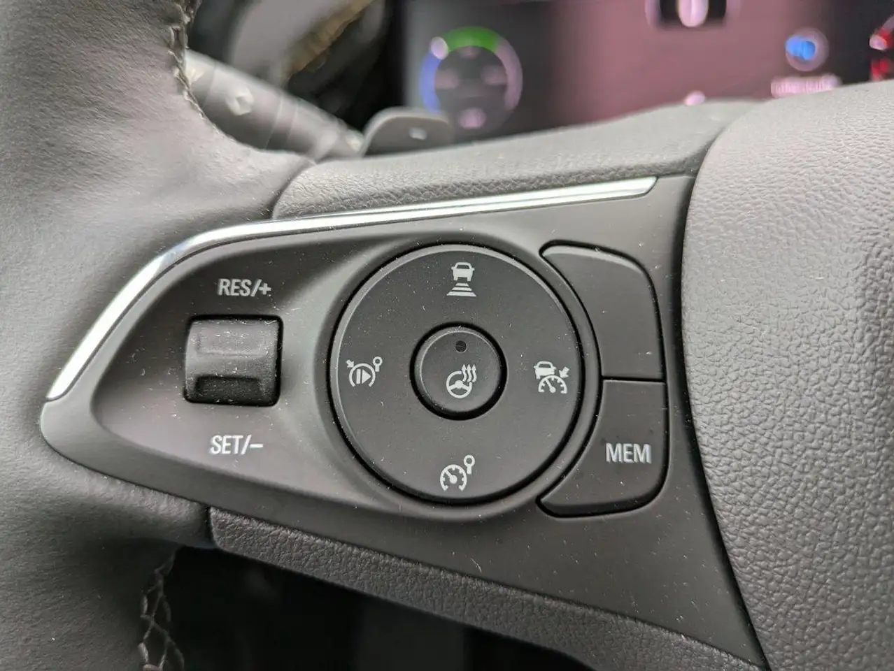 Opel Grandland Elegance PHEV LED/Navi/SHZ/DAB/360°Kamera — Galerie du véhicule 8