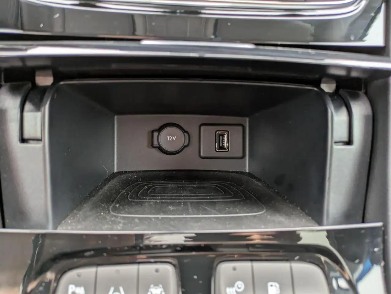 Opel Grandland Elegance PHEV LED/Navi/SHZ/DAB/360°Kamera — Galerie du véhicule 21
