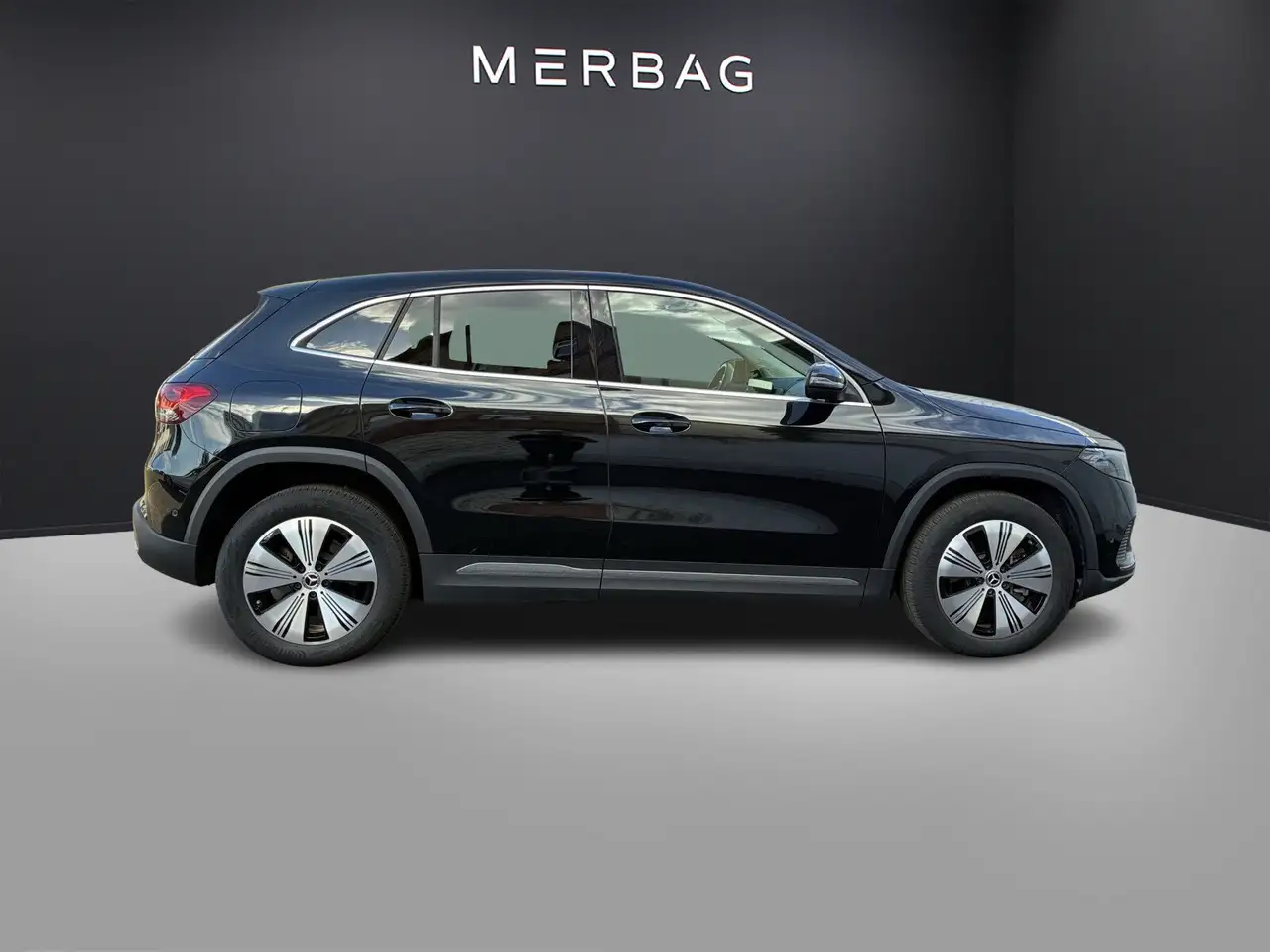 Mercedes-Benz EQA 250 EQA 250+ PROGRESSIVE DISTRONIC KAMERA LED DAB — معرض صور السيارة 4