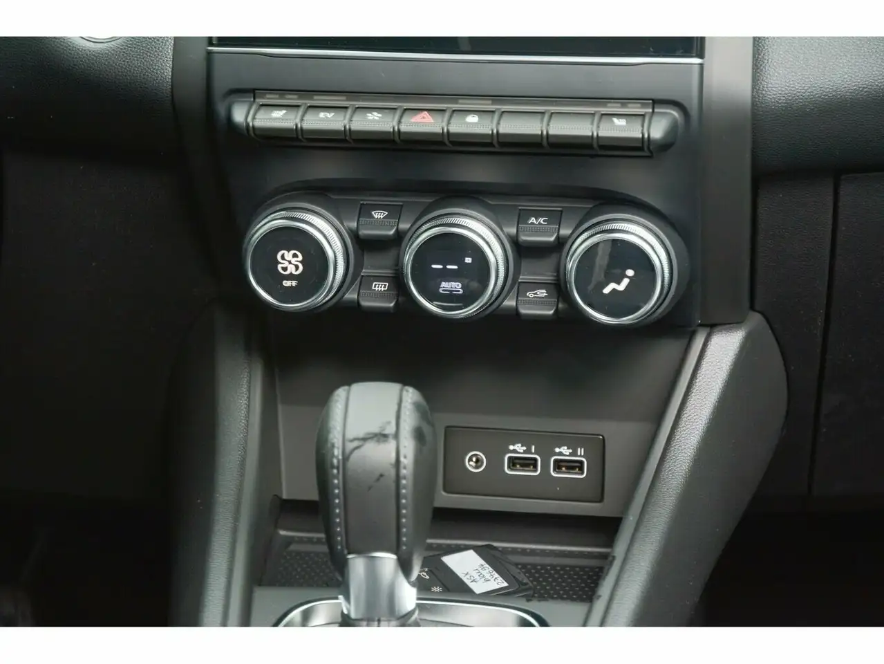 Mitsubishi ASX SELECT Hybrid Garantie bis 04/2029 — Galería del vehículo 12