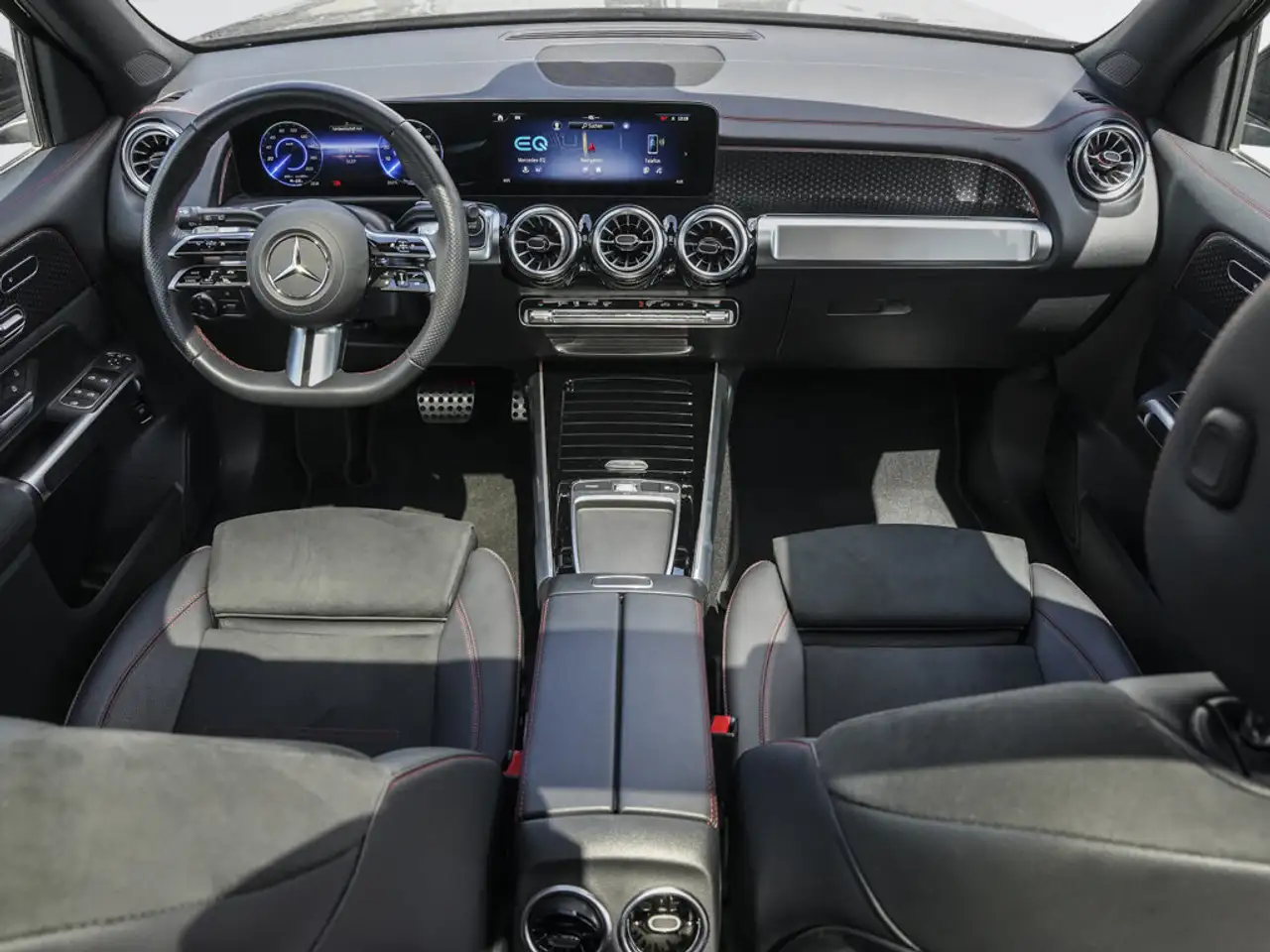 Mercedes-Benz EQB 300 EQB 300 4M AMG-LINE PANORAMA AHK NIGHT MEMORY — معرض صور السيارة 10