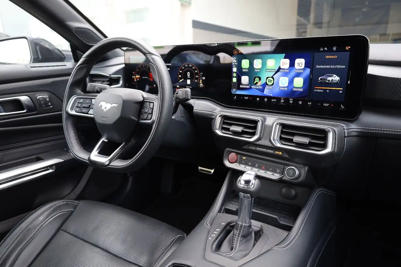 Ford Mustang 2.3 EcoBoost/ACC/KAMERA/TOTW/SHZ/LHZ/R19 — معرض صور السيارة 18