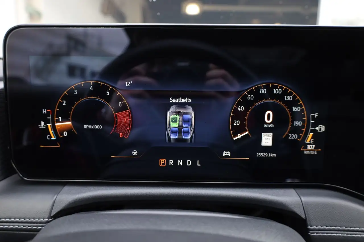 Ford Mustang 2.3 EcoBoost/ACC/KAMERA/TOTW/SHZ/LHZ/R19 — معرض صور السيارة 13