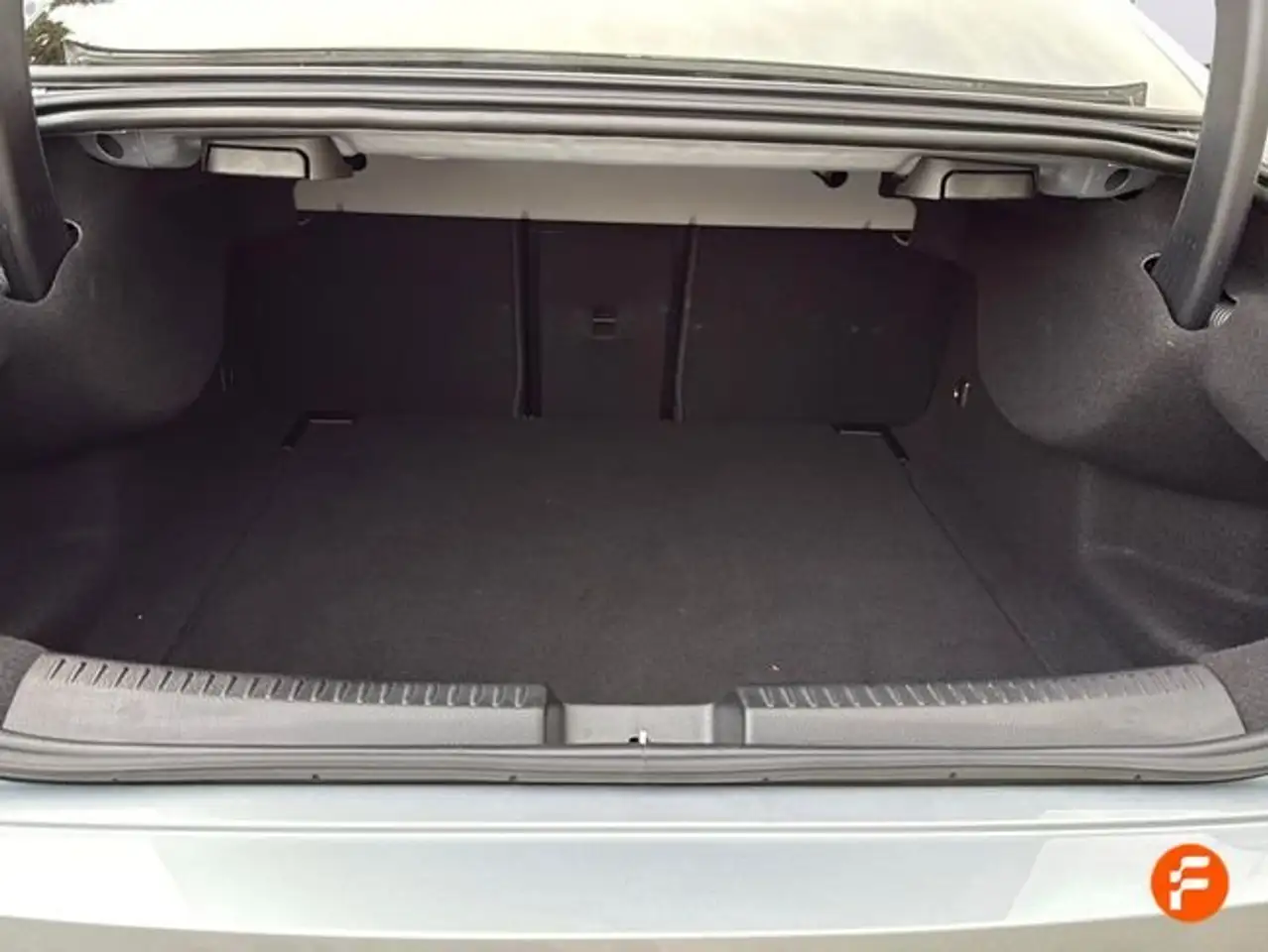 Mercedes-Benz CLA 220 220d — Vehicle gallery 28