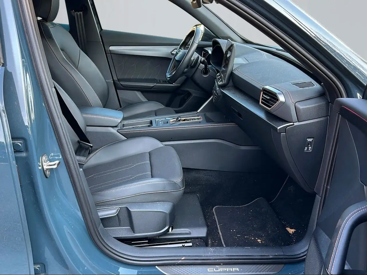 CUPRA Formentor 1.5 eTSI DSG | AHK | LED | ACC | DAB — Vehicle gallery 10