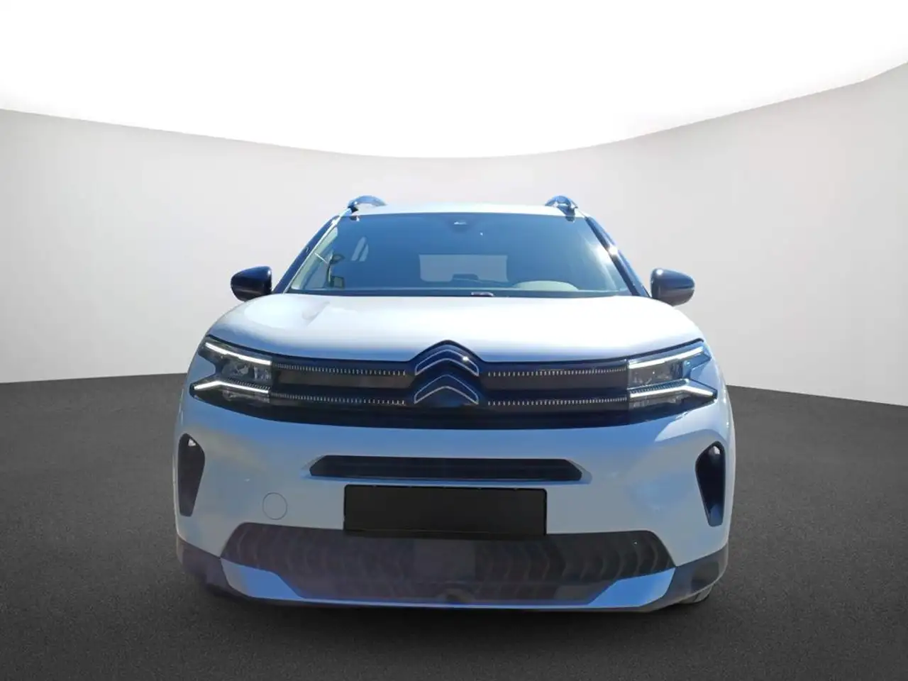 Citroen C5 Aircross PureTech 130 Plus — معرض صور السيارة 3