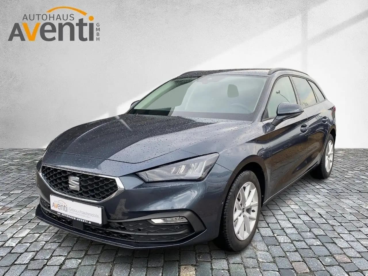 SEAT Leon Style Edition DSG*AHK*Navi*ACC*PDC*Apple*DAB — Galería del vehículo 2