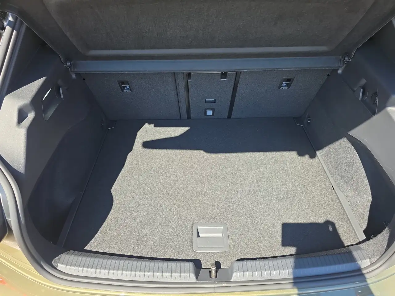 Volkswagen ID.3 Pro Move KAMERA/NAVI/SHZ/CLIMA — Vehicle gallery 19