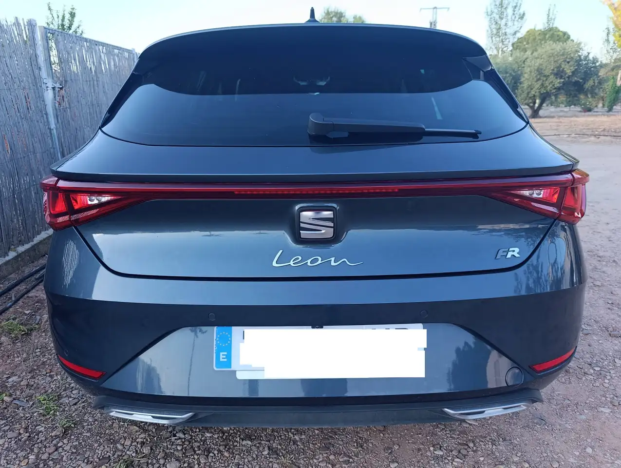SEAT Leon León ST 1.0 eTSI S — Galerie du véhicule 3