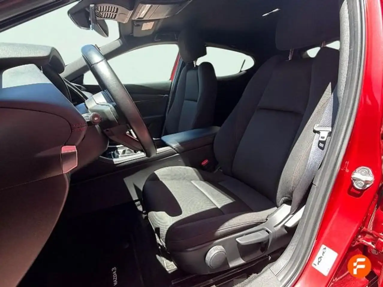 Mazda 3 2.0 e-SKYACTIV-G 110KW HOMURA — معرض صور السيارة 14