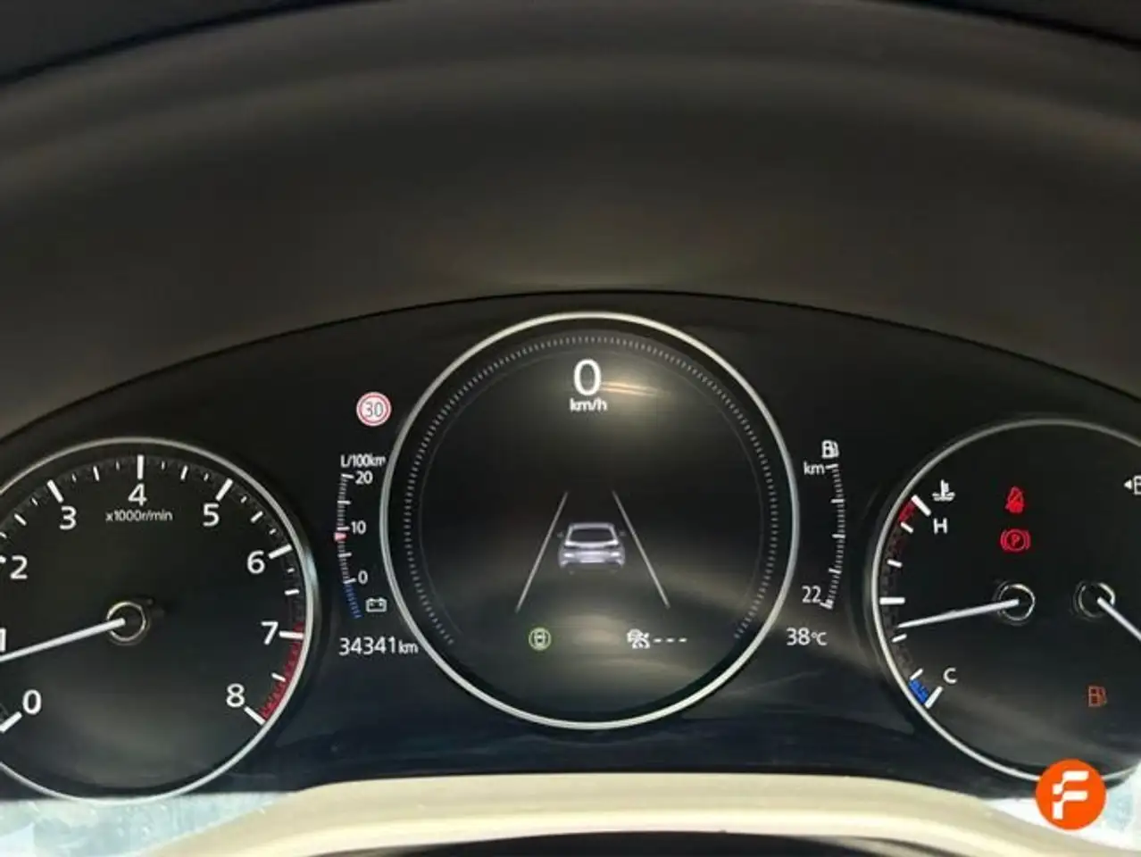 Mazda 3 2.0 e-SKYACTIV-G 110KW HOMURA — معرض صور السيارة 13