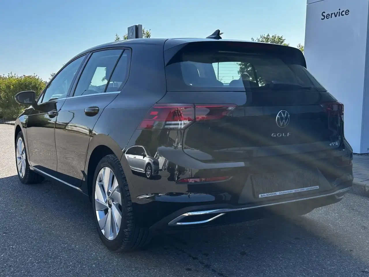 Volkswagen Golf 1.5 TSI DSG Style APP-CONNECT+ACTIVE-INFO+K — معرض صور السيارة 3