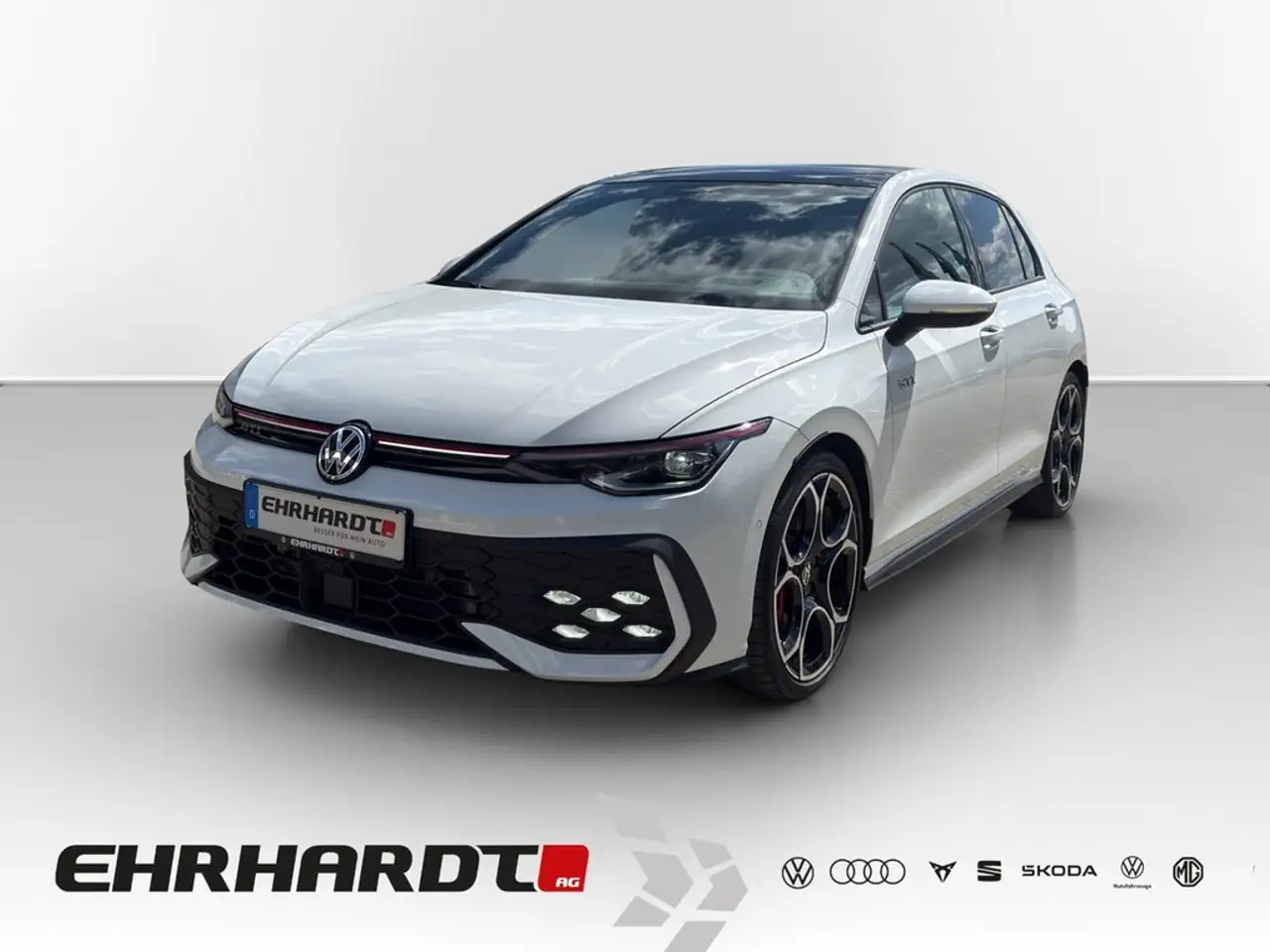 Volkswagen Golf VIII 2.0 TSI DSG GTI DCC PANO*HARMAN*HUD*IQ-LIG... — Hildburghausen