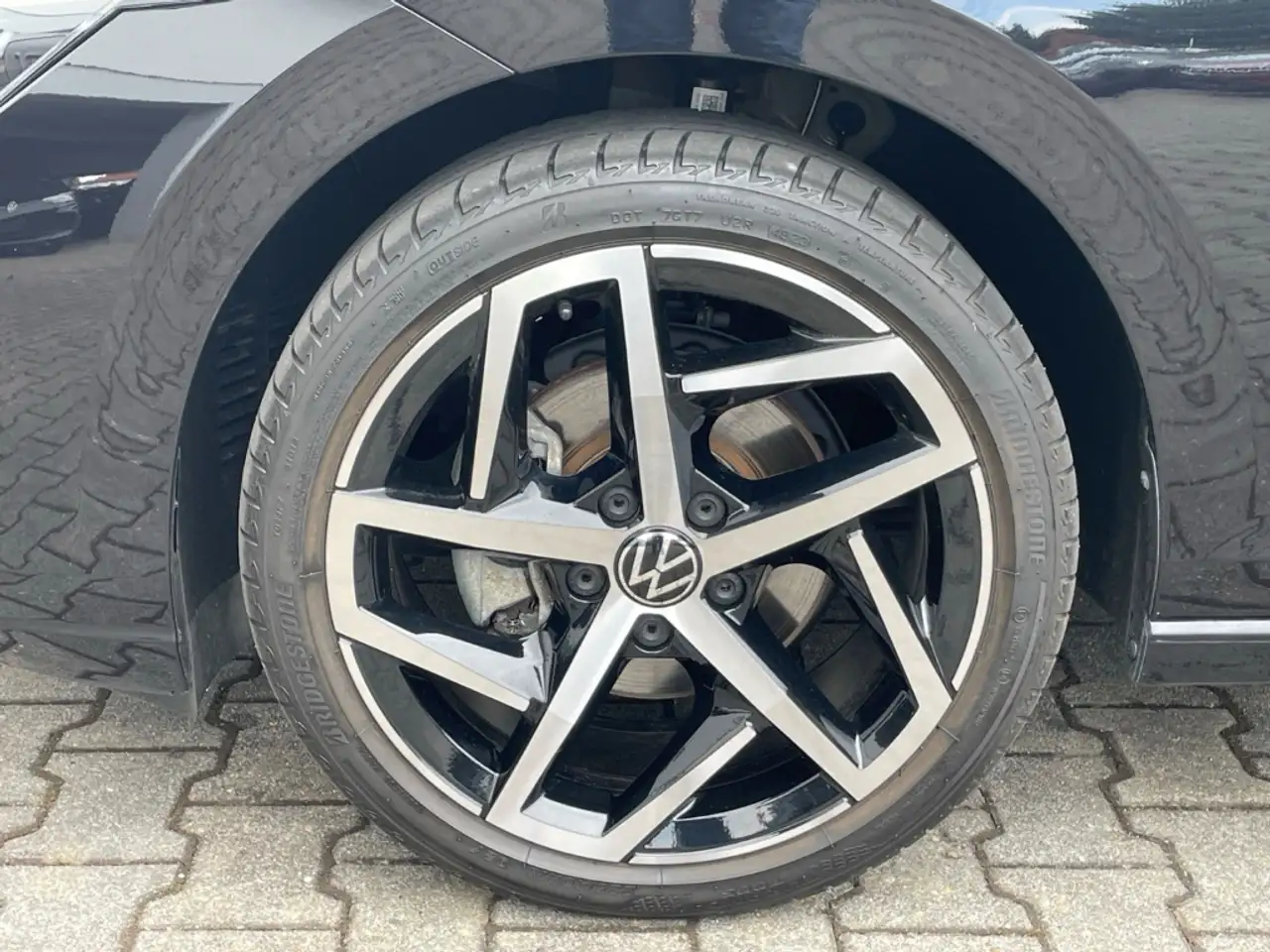 Volkswagen Golf VIII 1.5 TSI Move AHK/Kamera/LED Plus /Navi/Sitzhz — Vehicle gallery 29