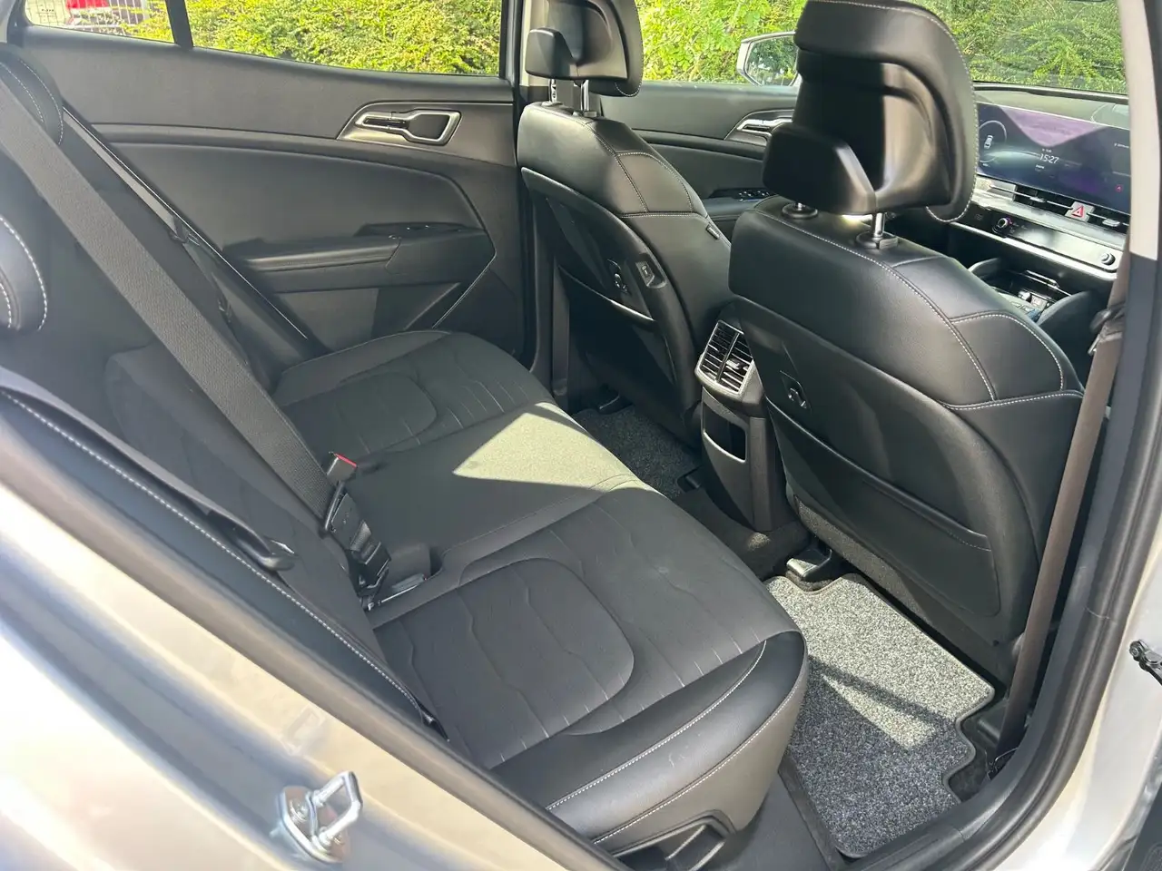 Kia Sportage Spirit Plug-in Hybrid 4WD — Galerie du véhicule 13