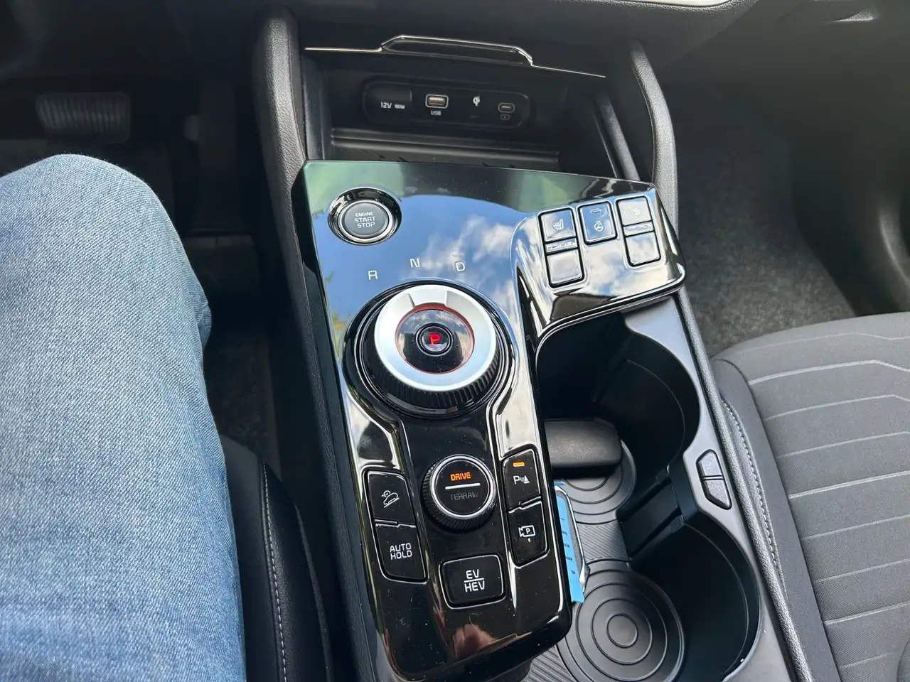 Kia Sportage Spirit Plug-in Hybrid 4WD — Galerie du véhicule 21