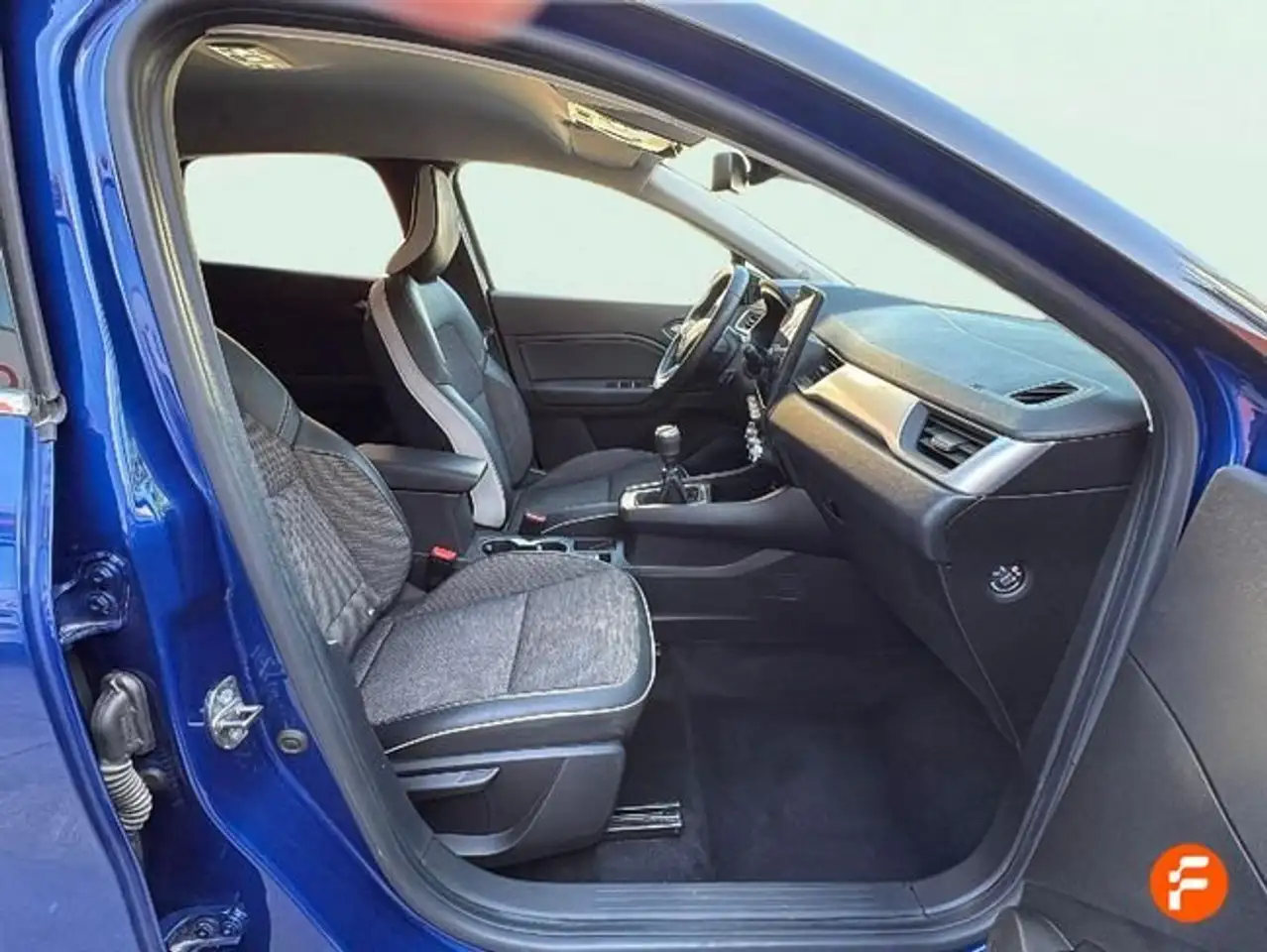Renault Captur TCe Techno 67kW — Galería del vehículo 10