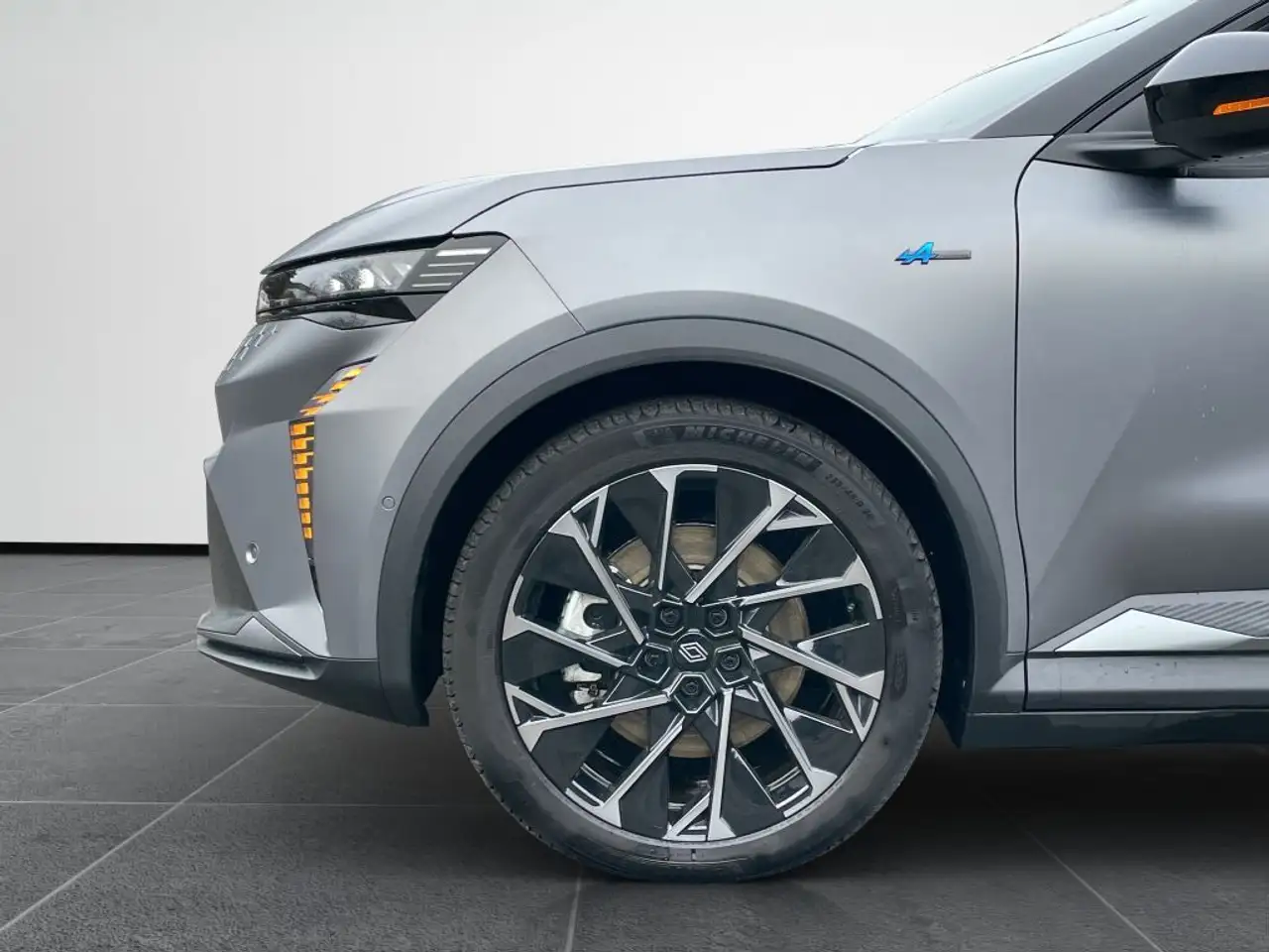 Renault Scenic E-Tech 220 Long Range Esprit Alpine — معرض صور السيارة 18