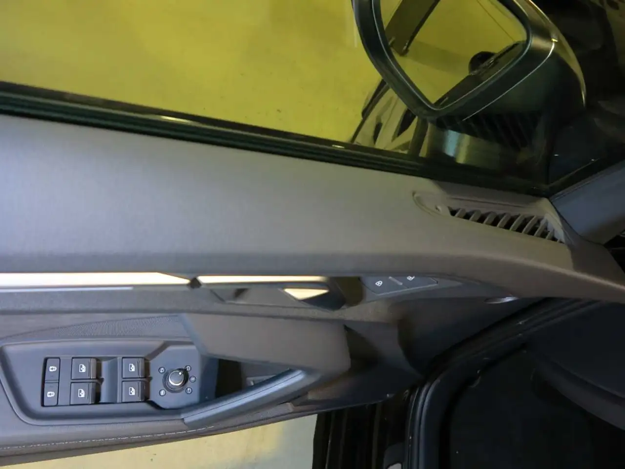 Audi S3 TFSI 2.0 Sportback quattro S tronic Navi ACC — معرض صور السيارة 23