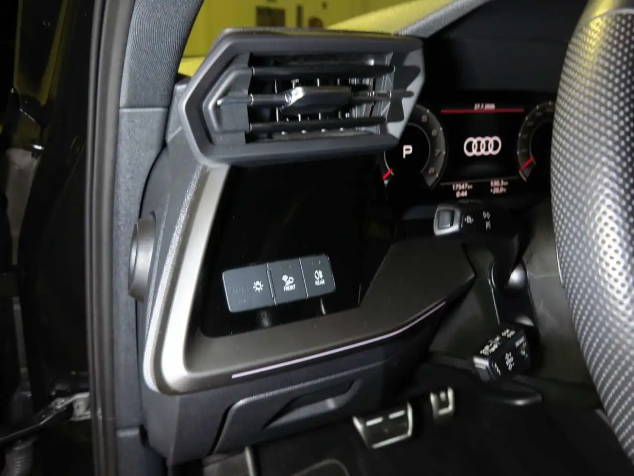 Audi S3 TFSI 2.0 Sportback quattro S tronic Navi ACC — معرض صور السيارة 24