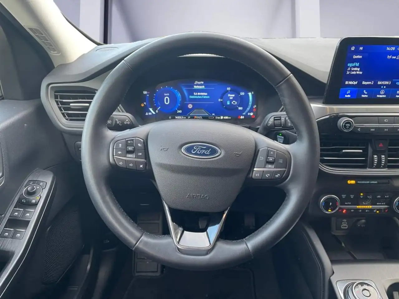 Ford Kuga 2.5 Duratec PHEV TITANIUM*iACC*RFK*KEYFREE*TWASSIS — معرض صور السيارة 11