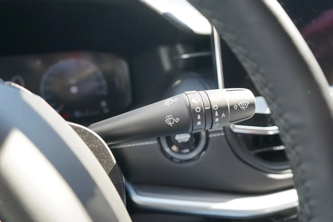 Jeep Compass 1.5 M-Hybrid Altitude FWD Navi LED ACC — معرض صور السيارة 22