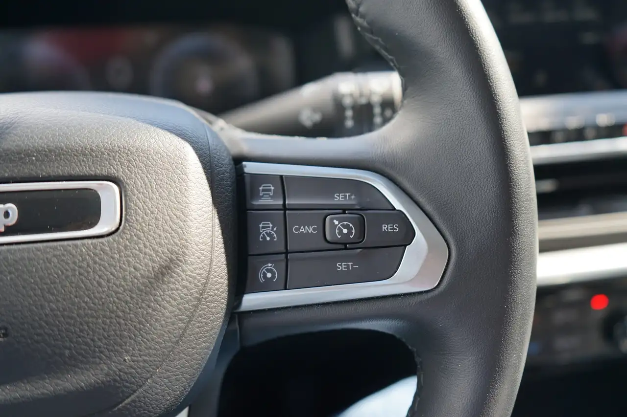 Jeep Compass 1.5 M-Hybrid Altitude FWD Navi LED ACC — معرض صور السيارة 21