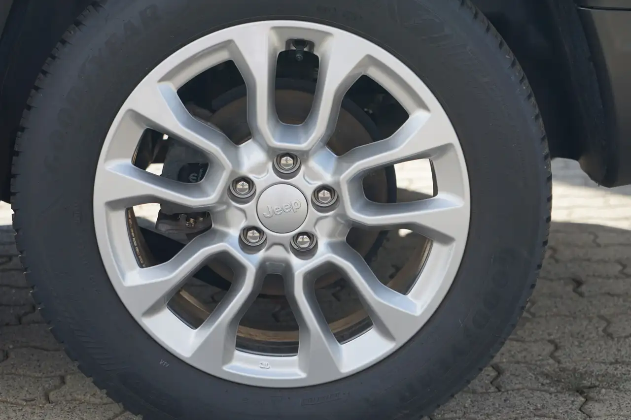 Jeep Compass 1.5 M-Hybrid Altitude FWD Navi LED ACC — معرض صور السيارة 27