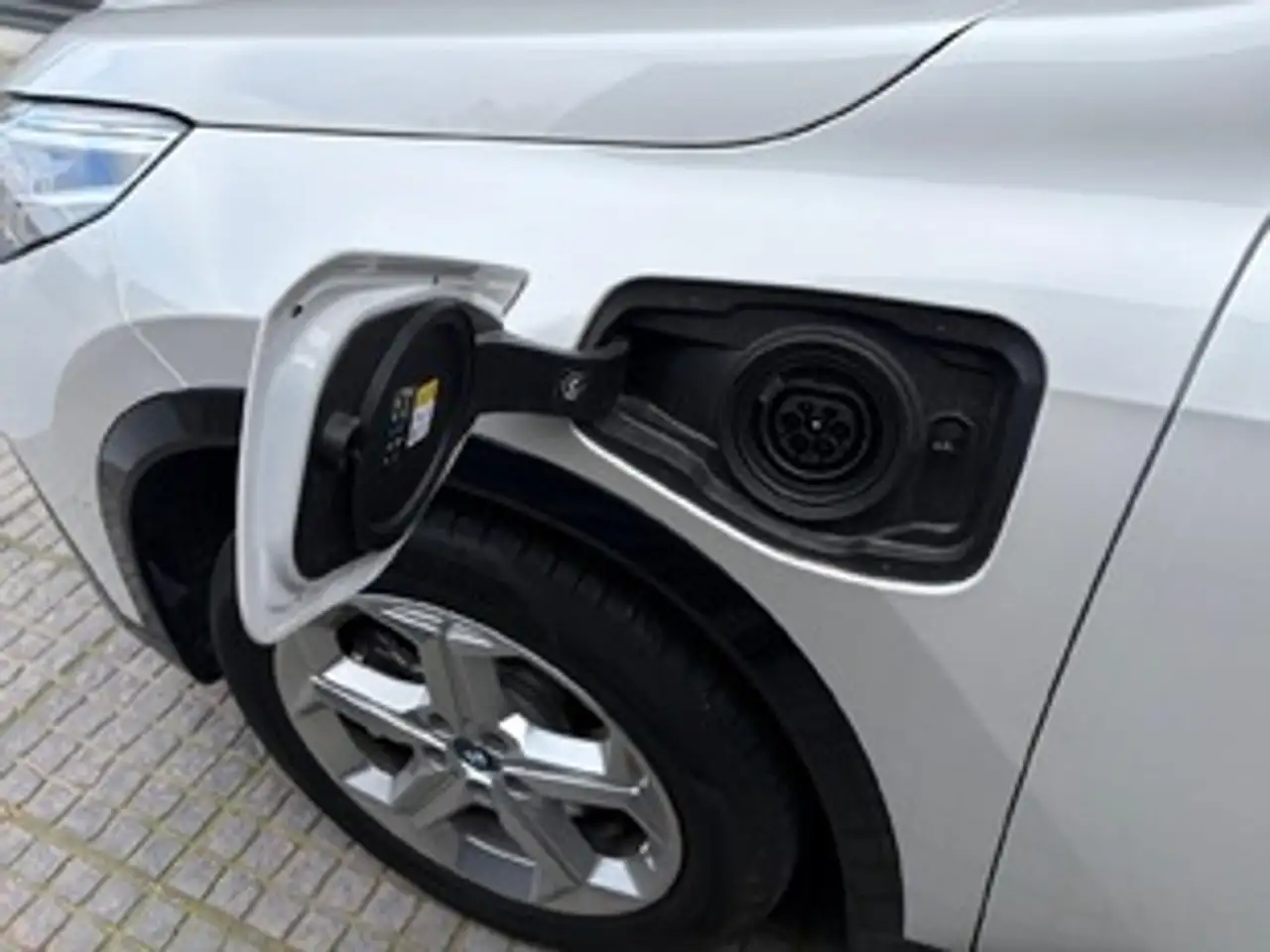 BMW X1 xDrive30eA — Vehicle gallery 22