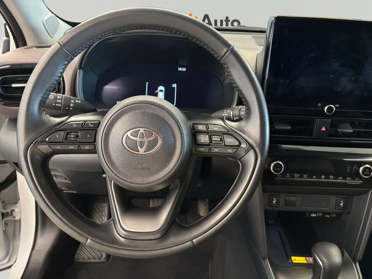 Toyota Yaris Cross 1.5 120H Active Plus — Vehicle gallery 9