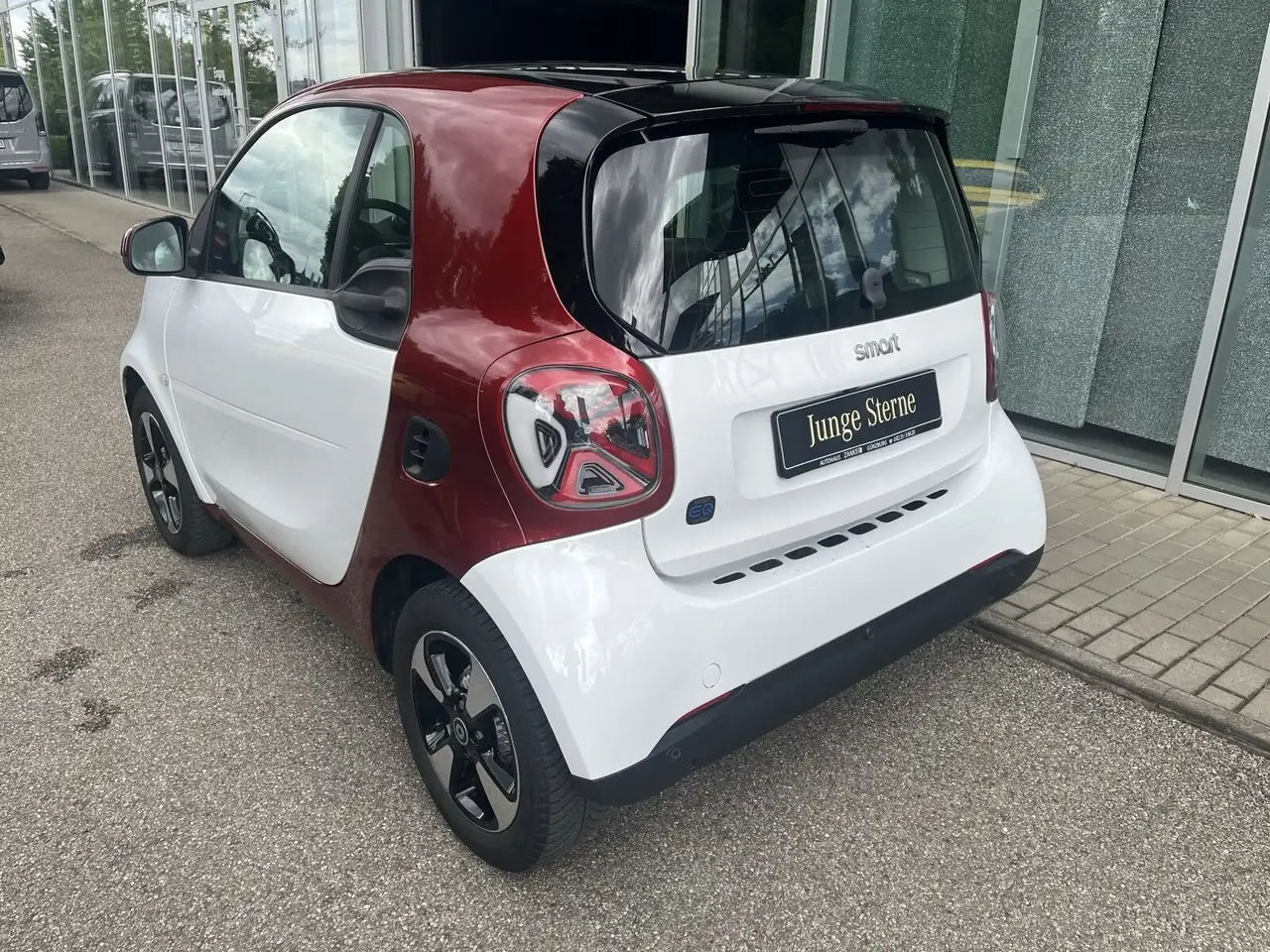 smart forTwo smart EQ fortwo *KAMERA*PANO*LED*DAB*AMBI*TEMPO* — معرض صور السيارة 7