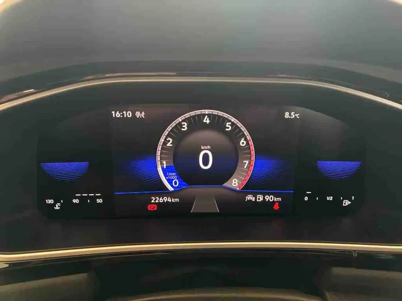 Volkswagen T-Roc 1.0 TSI R-Line ACC*SHZ*Facelift*KeyLess — Galerie du véhicule 9