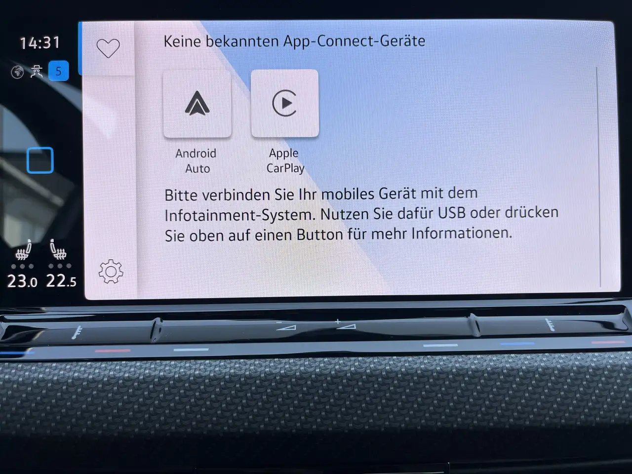 Volkswagen Golf 1.5 TSI DSG R-Line 2,99% Fin. AHK Navi LR-HZG Tra — Galerie du véhicule 22