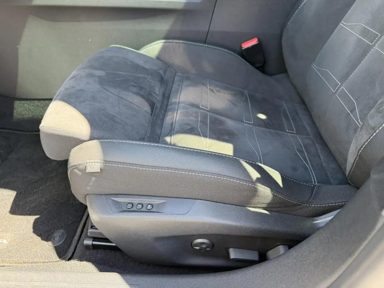 Opel Astra ST Ultimate 1,2 AT+NAV+PANO+SHZ+ACC+TWW Klima — معرض صور السيارة 24