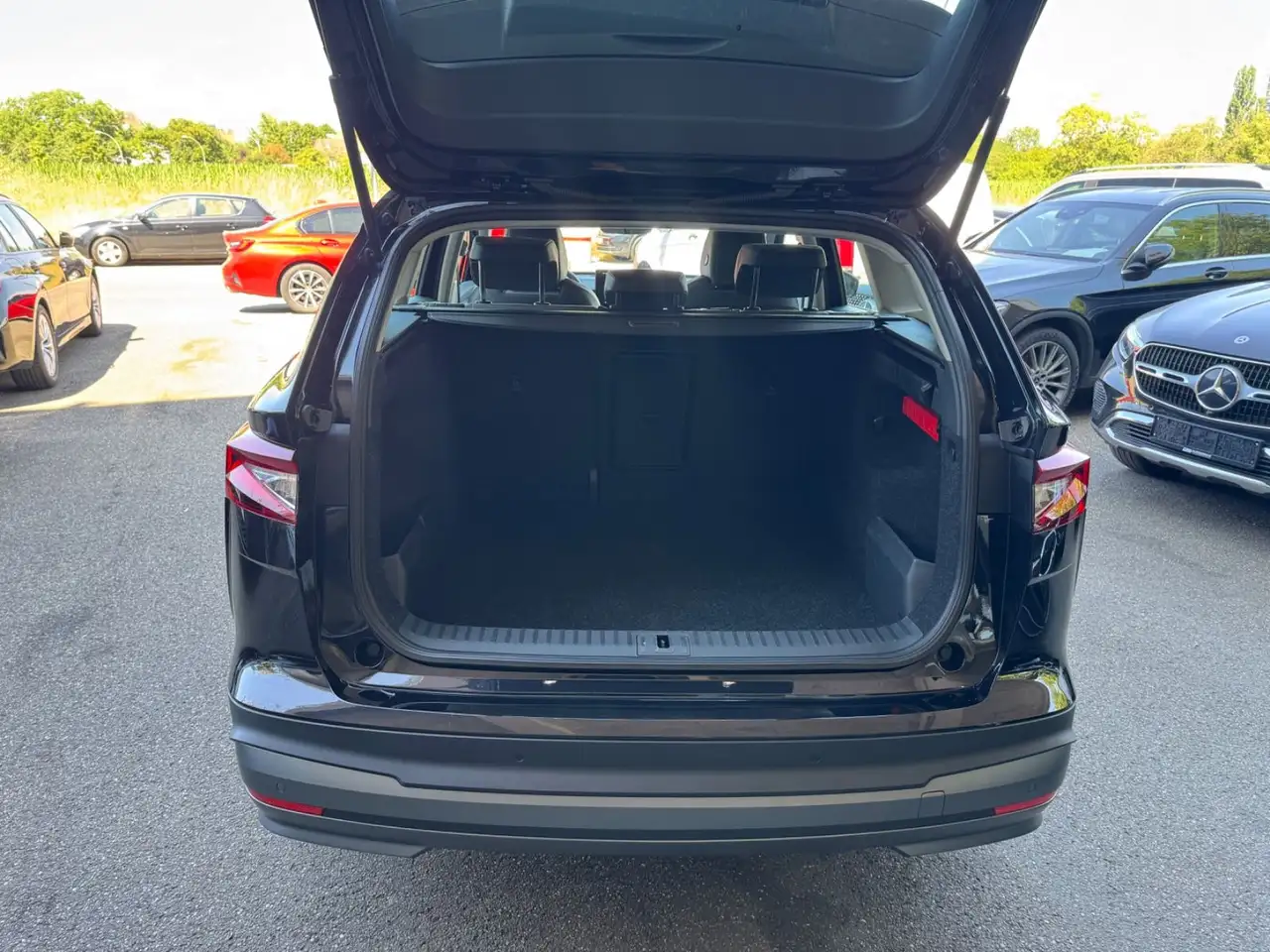 Skoda Enyaq 60 Loft Navi LED Kamera WärmePumpe ACC 1.H — Galerie du véhicule 15