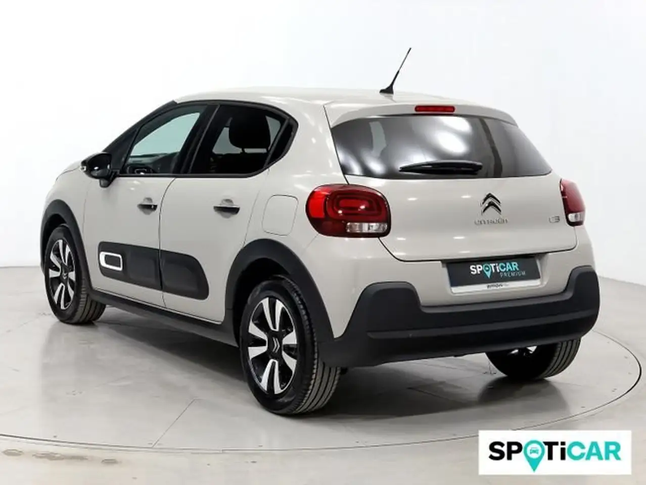Citroen C3 PureTech 81KW (110CV) Max — Vehicle gallery 2
