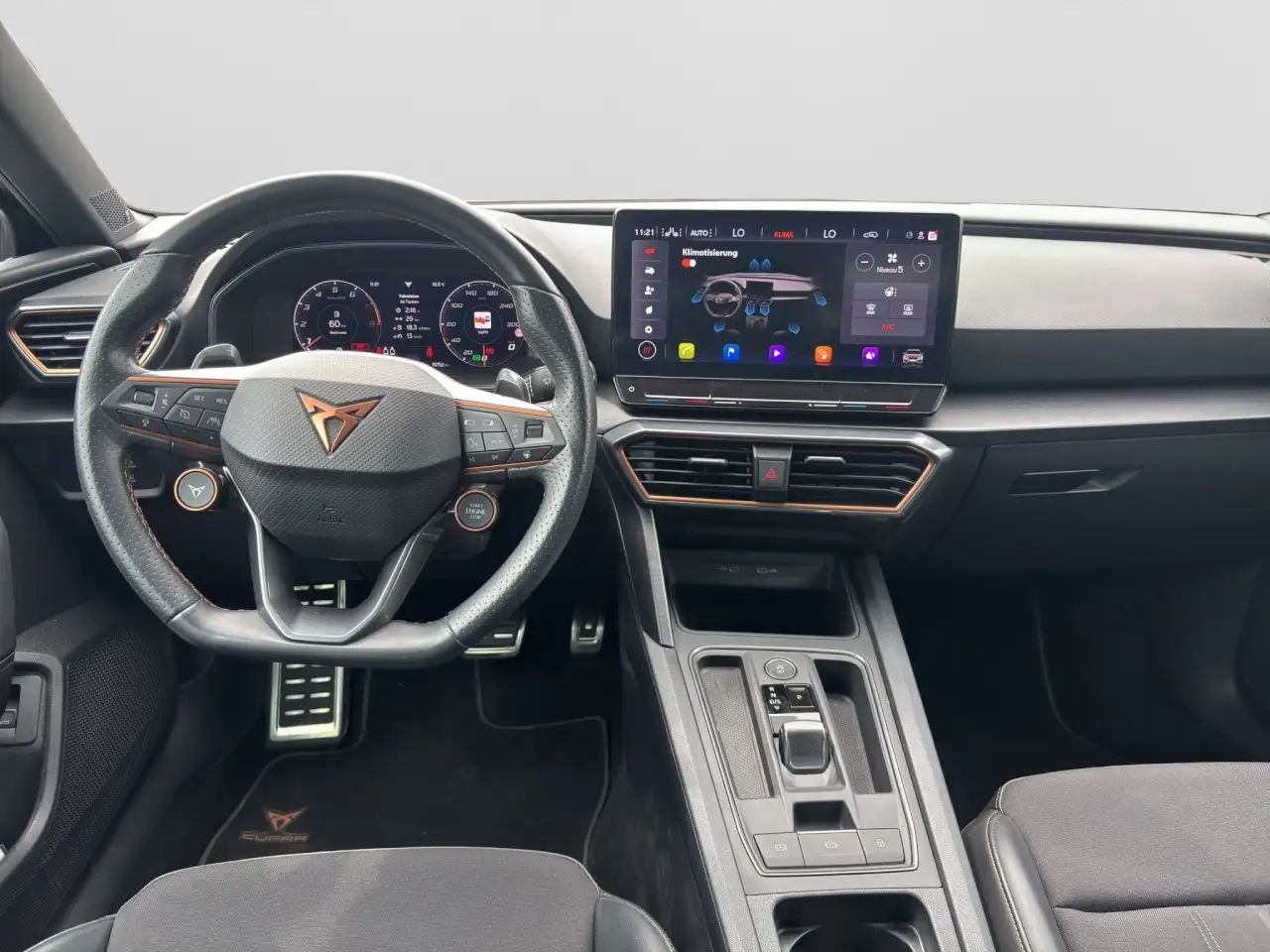 CUPRA Leon ST TSI DSG VZ 5JGar AHK FahrAsXL Beats SHZ — معرض صور السيارة 15