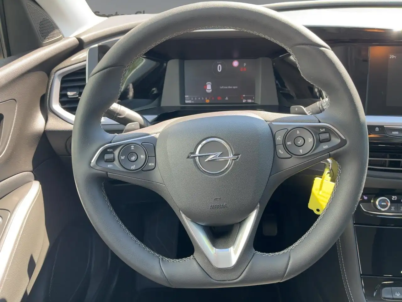 Opel Grandland AT8 Enjoy AHK/StylePaket/LED/Ergo/Kam — Vehicle gallery 13