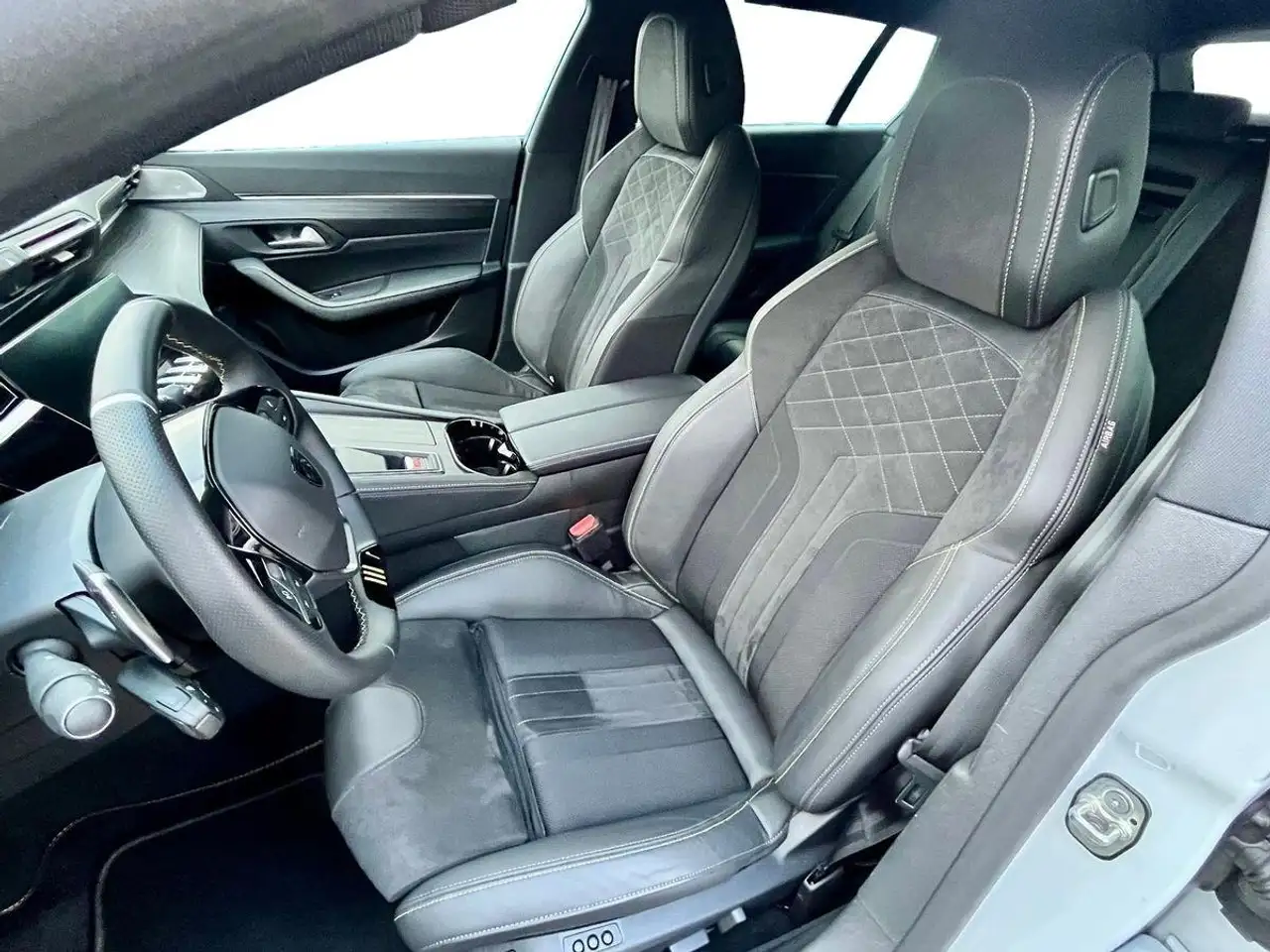 Peugeot 508 SW Hybrid4 360 PSE *PANORAMADACH*FOCAL*KAMERA* — Galerie du véhicule 6