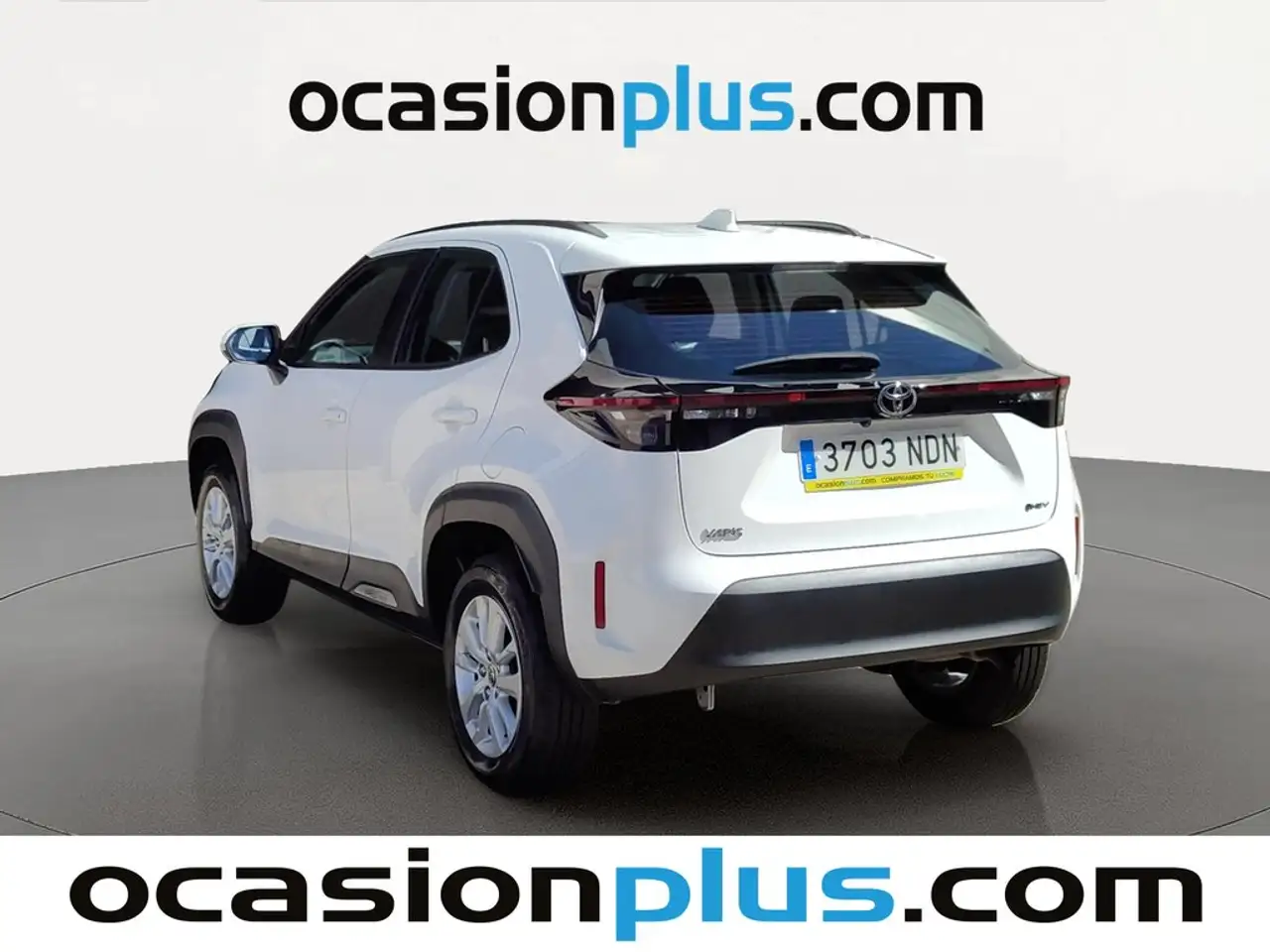 Toyota Yaris Cross 120H Business Plus — Vehicle gallery 3